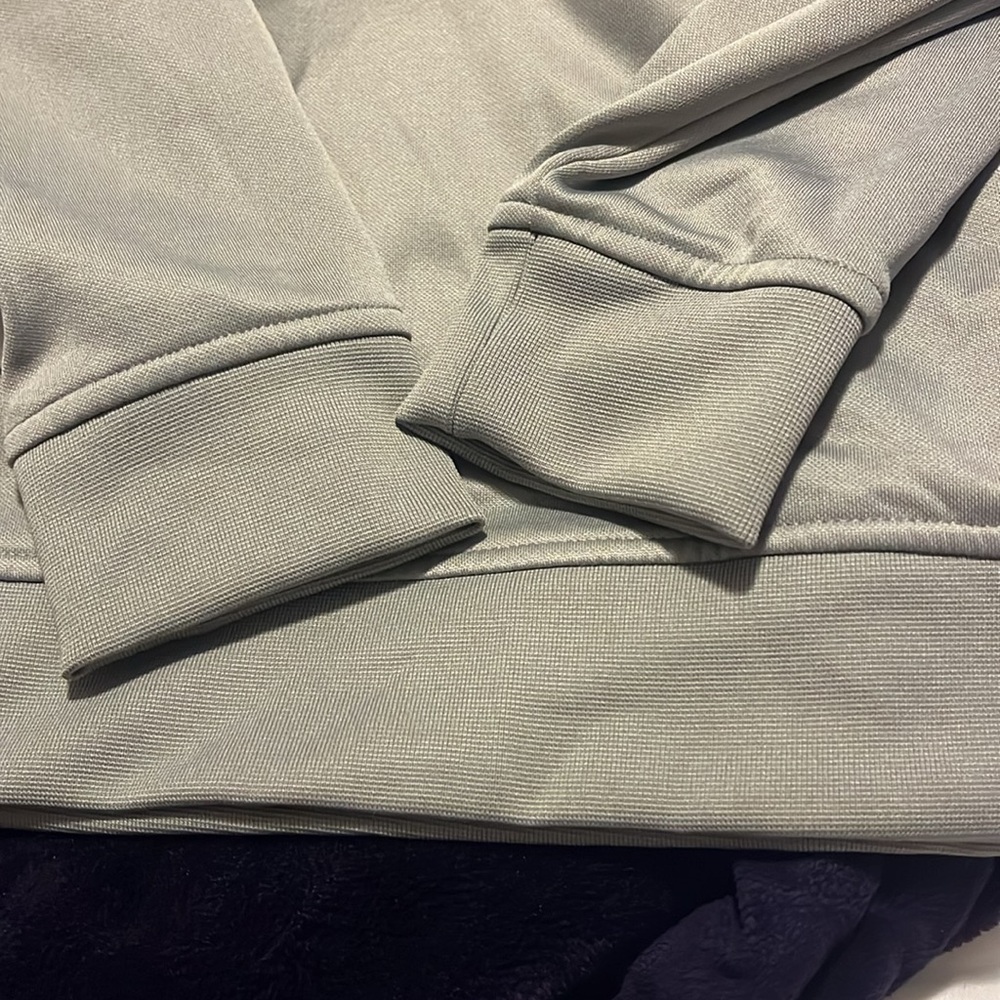 Izod golf pullover - Picture 7 of 7